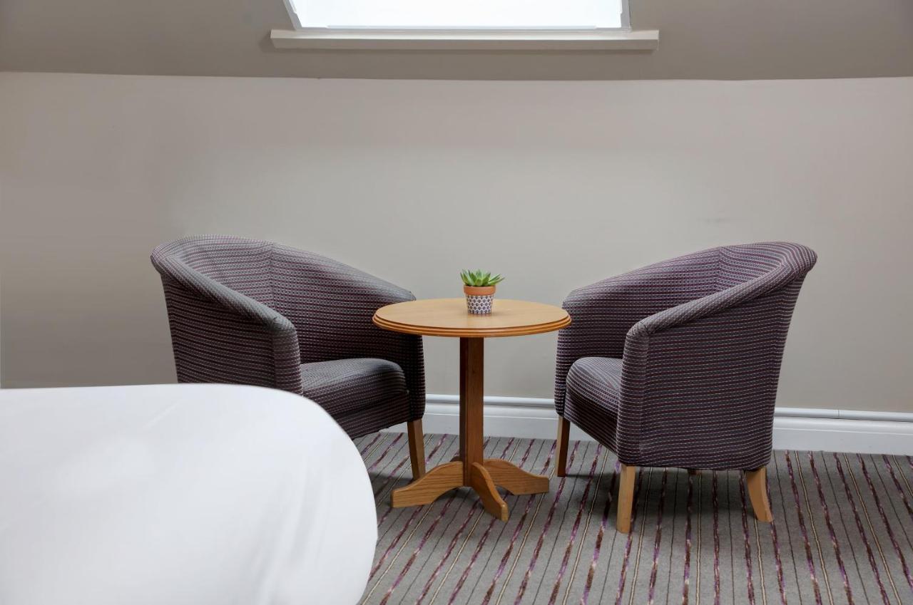 Orchid Epsom; Sure Hotel Collection By Best Western المظهر الخارجي الصورة