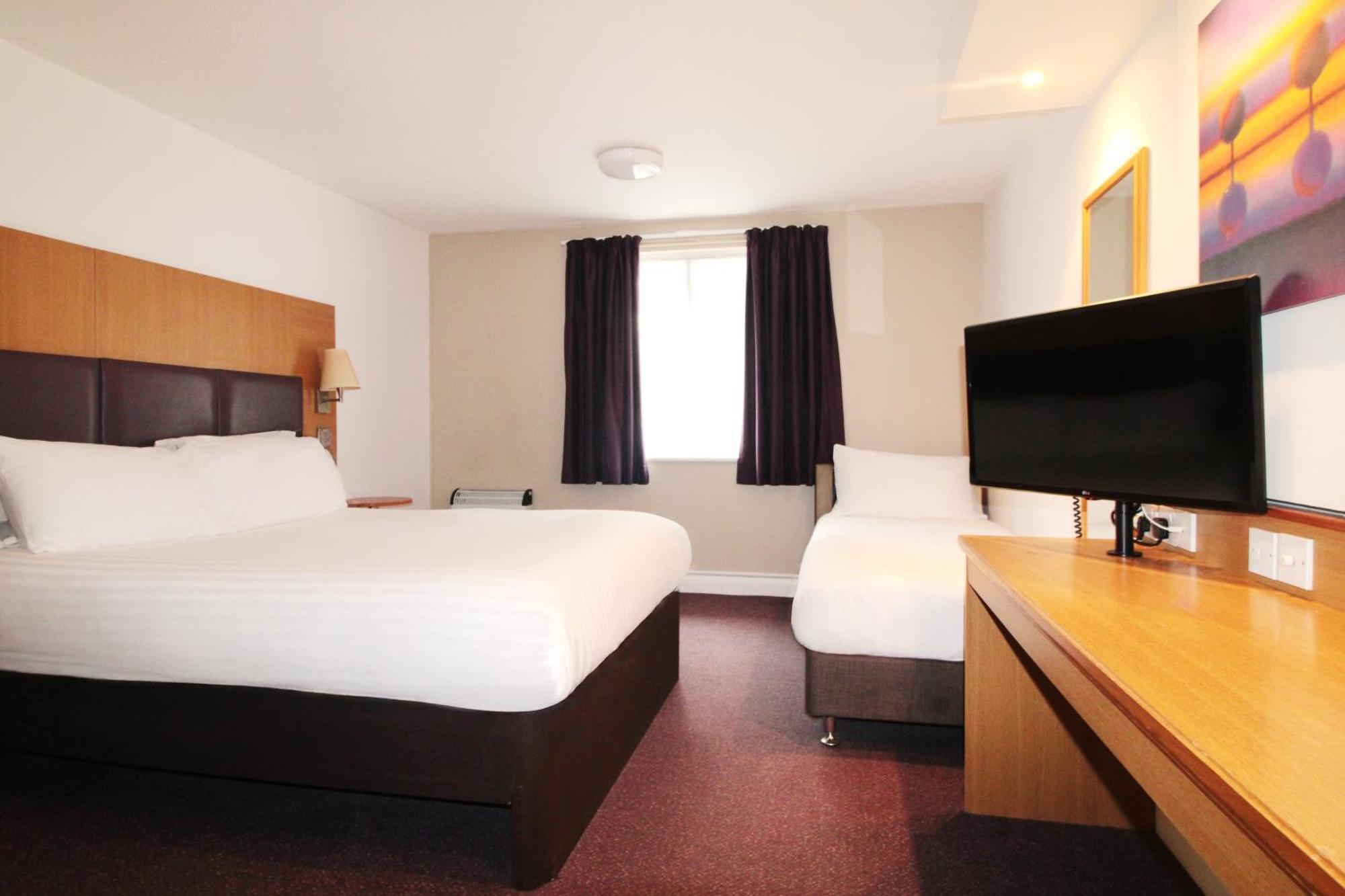 Orchid Epsom; Sure Hotel Collection By Best Western المظهر الخارجي الصورة