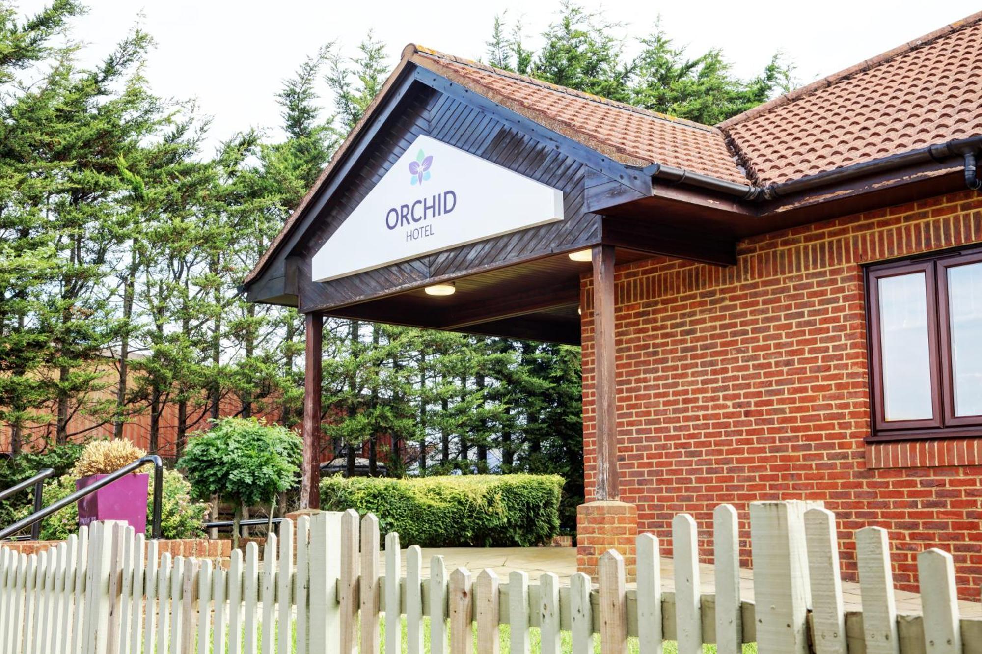 Orchid Epsom; Sure Hotel Collection By Best Western المظهر الخارجي الصورة